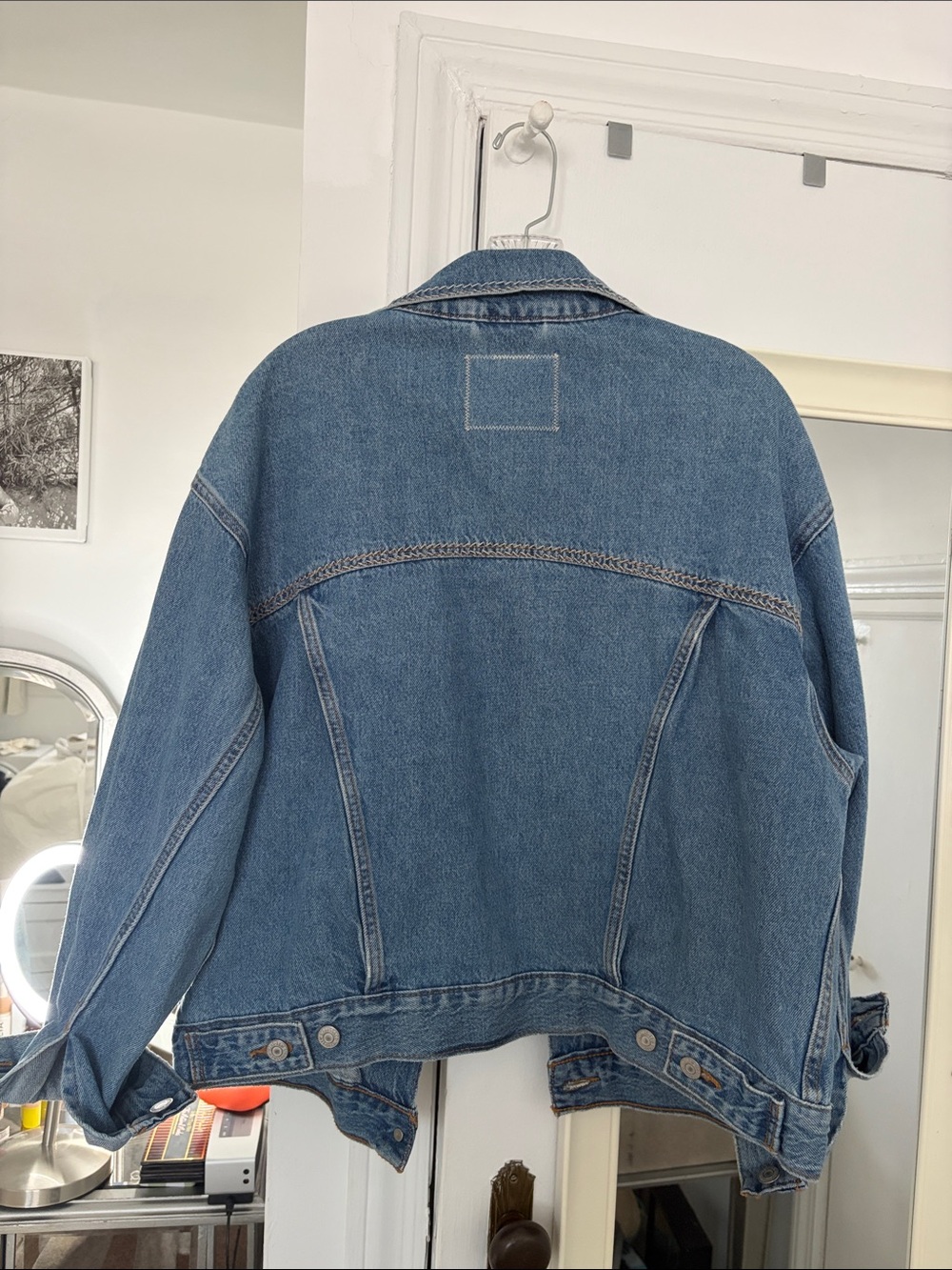 Levi's Medium wash Blue Denim Jean Jacket NWT - Picture 2 of 8